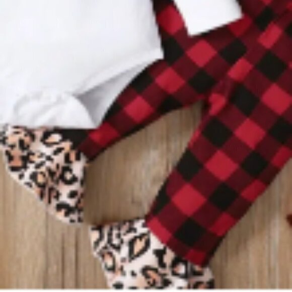 NEW 3pc Christmas Set - 6-9mos - Picture 4 of 5